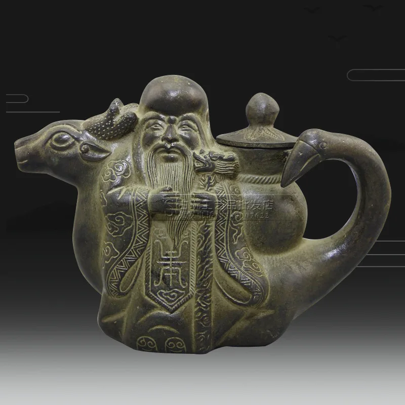 

Vintage handicraft brass wine jug ornament Qianlong year brass statue figure sculpture