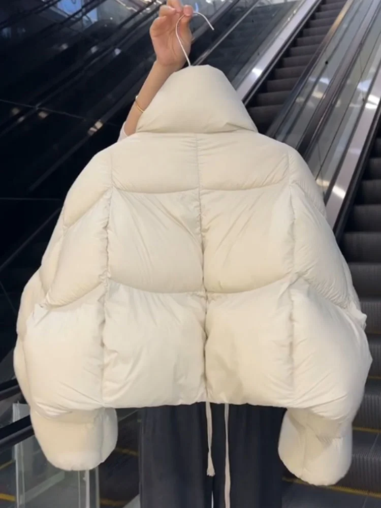 Płaszcz puchowy Sli White ort Puffball dla kobiet, zimowy, nowy model 2025, koreański styl, mały rozmiar, płaszcz typu bread coat, gruba odzież wierzchnia.