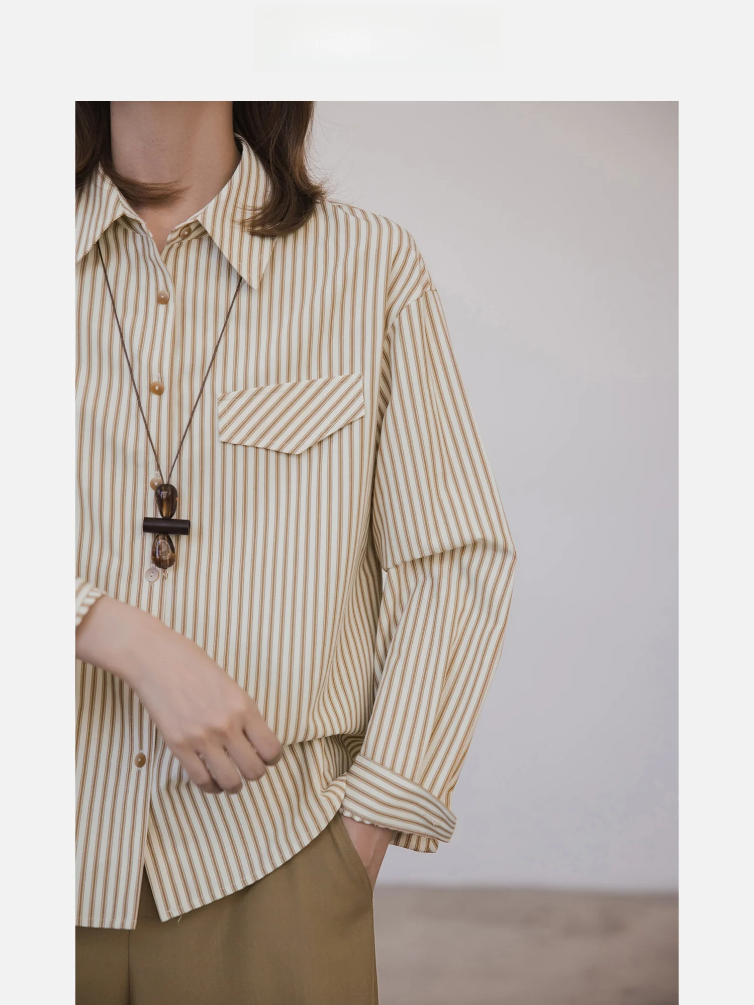 

Осенний повседневный полосатый женский топ с отложным воротником для поездок на работу, маленький топ Valley ain каштанового цвета, дизайн Sense