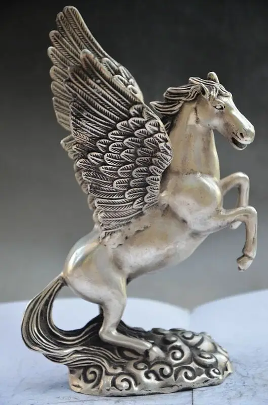 Antiques DELICATE CHINESE MIAO SILVER HANDMADE PEGASUS STATUE