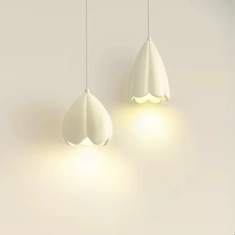 

SANDYHA Nordic Bud Pendant Light Cream Flower Hanging Lamp LED Ceiling Chandelier for Bedroom Living Room Dining Table Decor