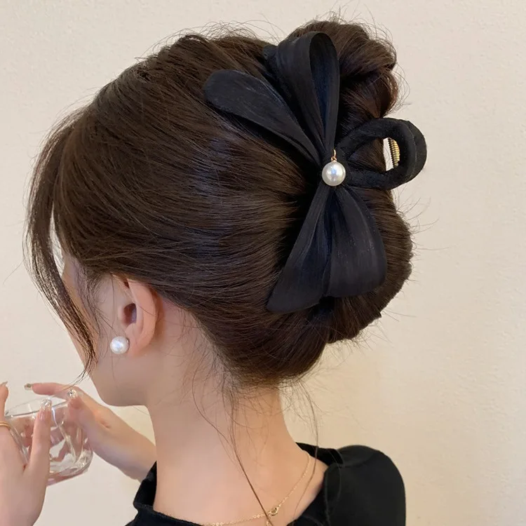 Folded Bow Grab Clip Large New Elegant Hairpin Shark Clip Headwear Girls Women Hair Styling Tools & Accessories