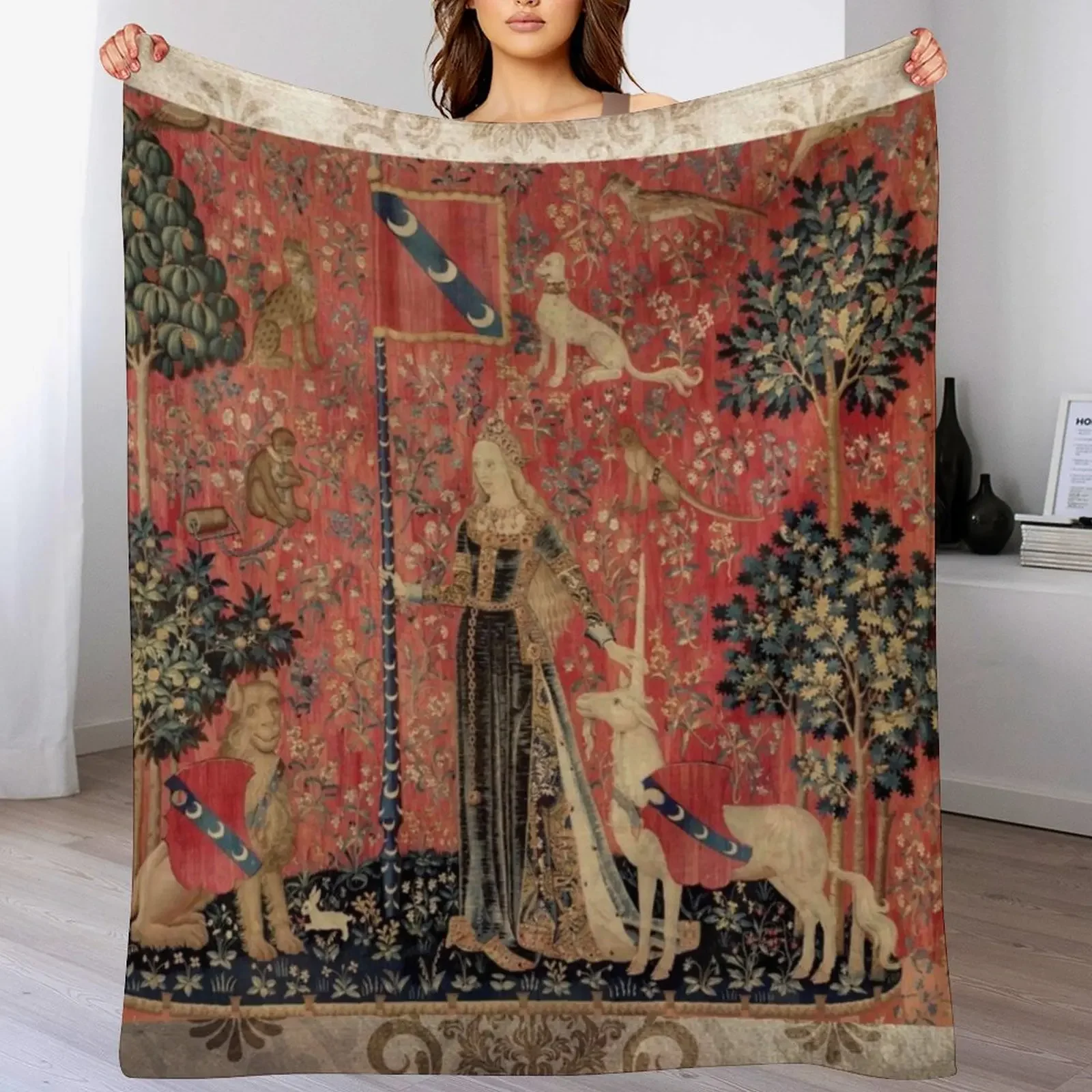 

Touch - The Unicorn Tapestries Throw Blanket Soft Home Decor Blanket for Couch Bedroom