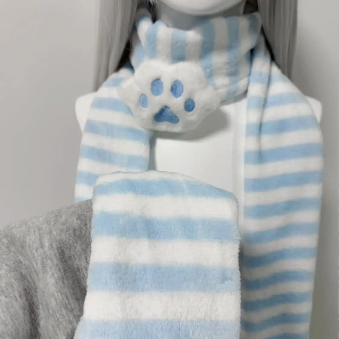 cachecol-feminino-de-outono-e-inverno-azul-rosa-fofo-kawaii-com-estampa-de-pata-de-gato-divertida-cachecol-japones-listrado-versatil-de-anime-para-meninas