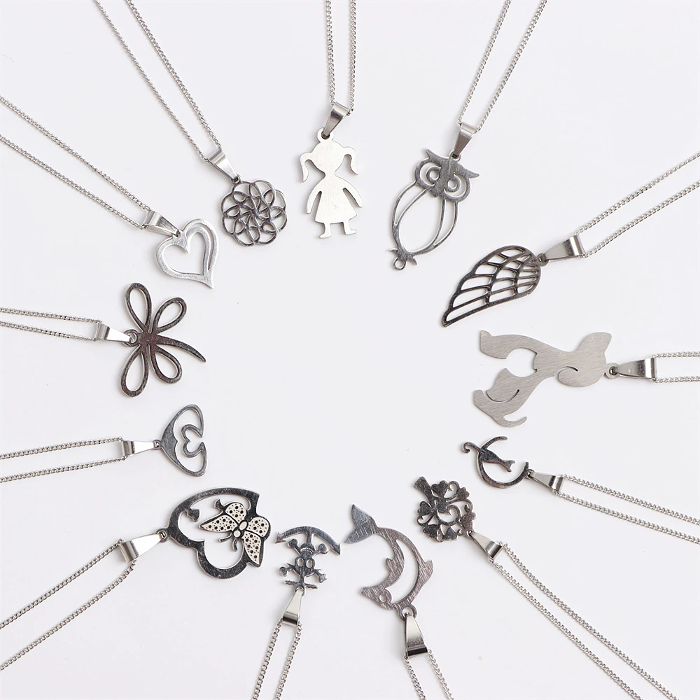 30Pcs/Lot Fashion Lucky Charm Pendant Stainless Steel Necklace Jewelry For Women Men Animal Bird Crown Owl Mix Style Accessories