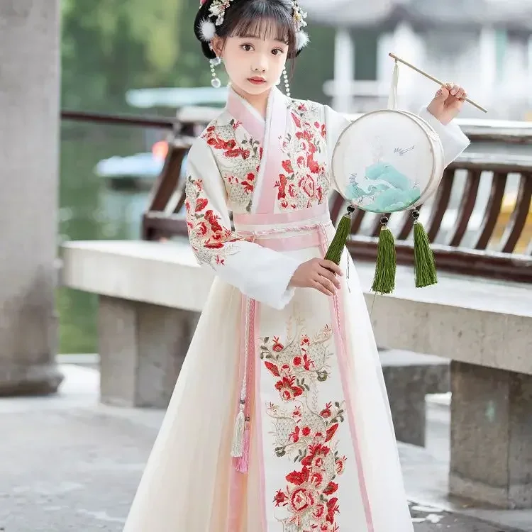 Hanfu ชุดเดรสปาร์ตี้แบบเย็บปักกำมะหยี่สำหรับเด็ก, ชุดจีนอบอุ่นสำหรับฤดูหนาวพร้อมผ้าคลุมชุดตรุษจีน