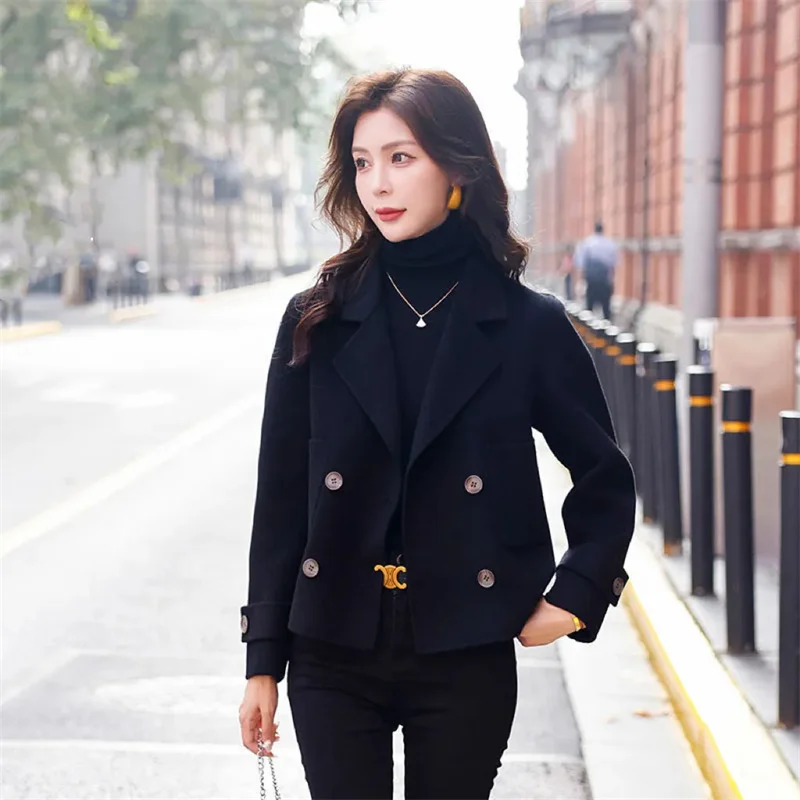 Black Quality Woolen Jacket Female 2025 Autumn Winter New Short Outerwear Loose Temperament Slim Wool Coat Women Overcoat Top