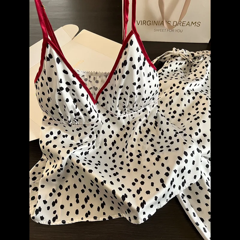French-style High-end Ice Silk Pajamas for Women Summer Style Pure and Seductive with Bra Pads Camisole and Pants Home Wear Set