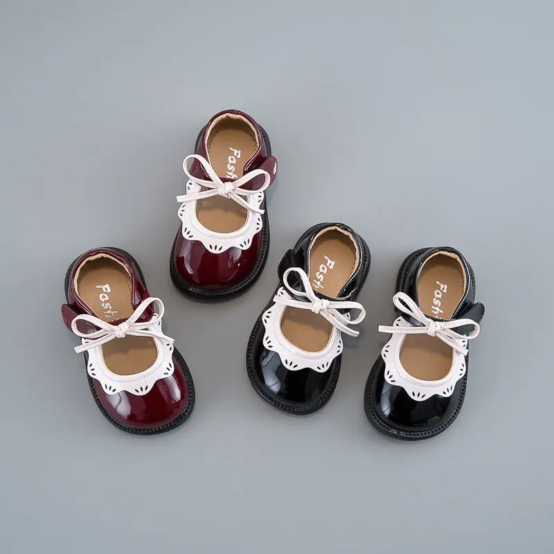 Spring Summer Infant Sandals Girls Baby Shoes Bow Princesses Patent Leathe Shoes Soft Toddler Shoes Children Sandal