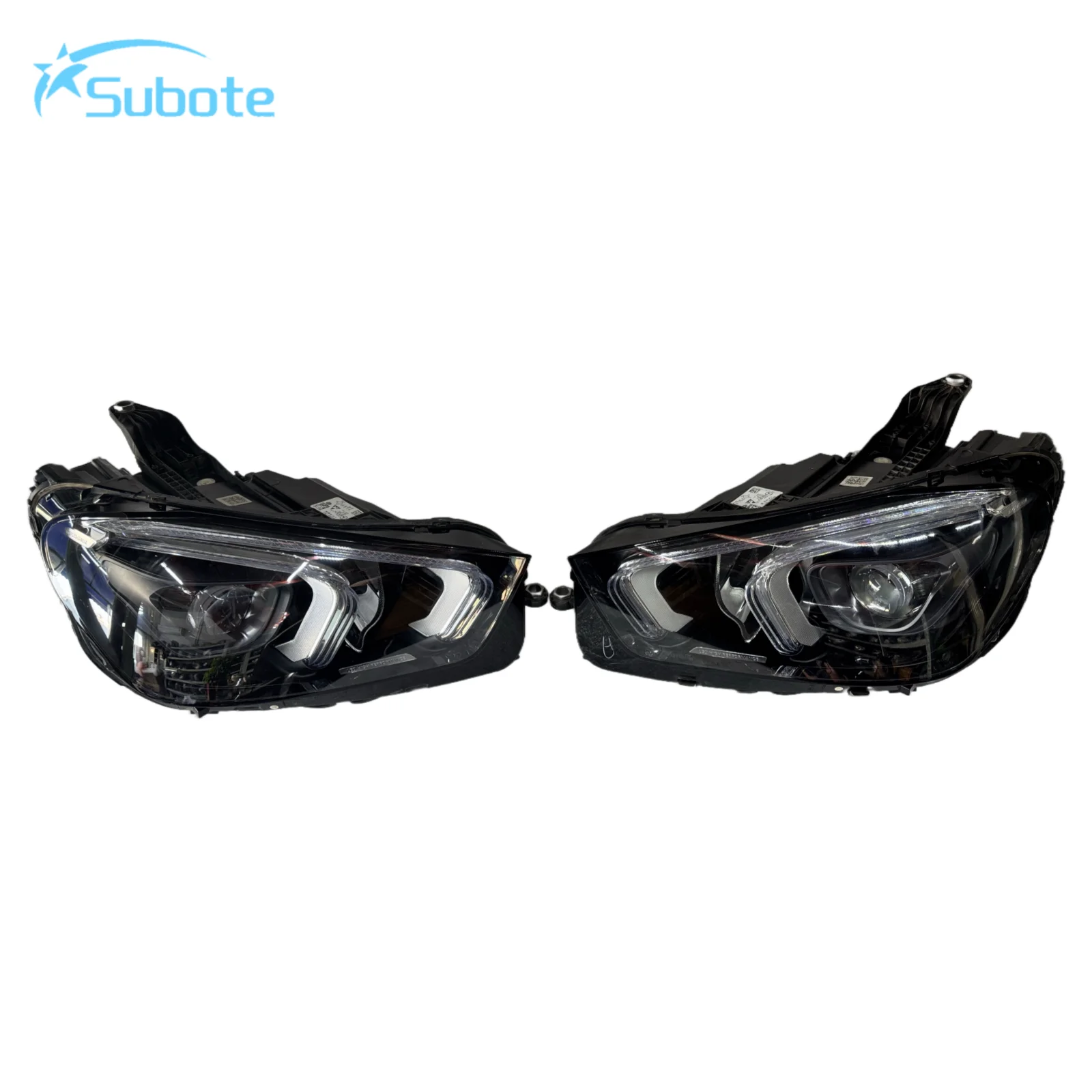 

High Quality Original Second-Hand Headlamp Suitable for GLE 167 LED Headlights