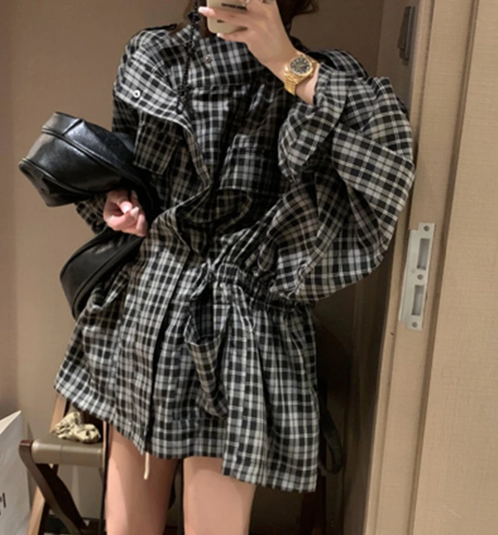 

SuperAen Bright Line Black Denim Jacket Women's Spring and Autumn 2025 New Loose Casual Collarless Jacket Top