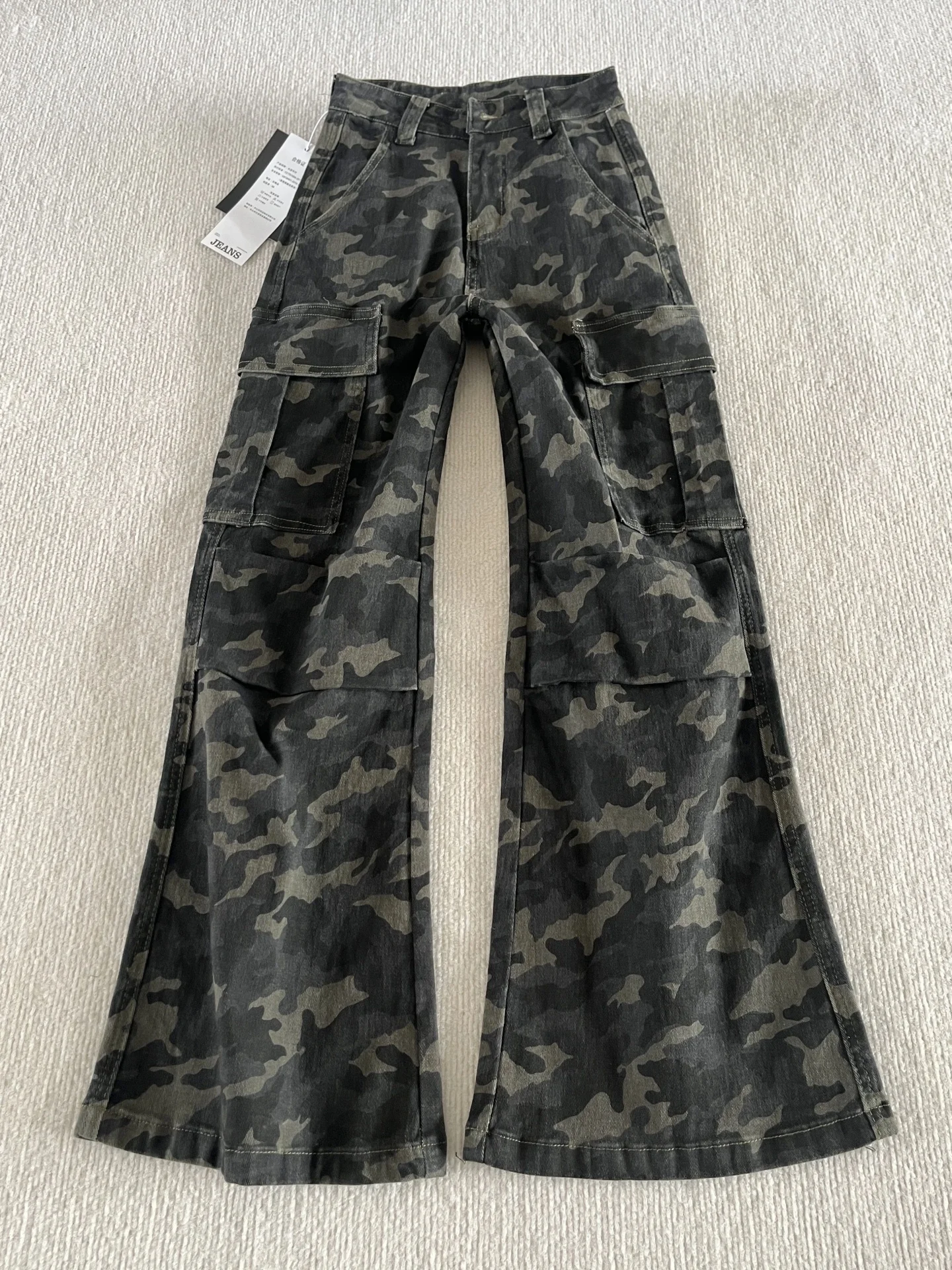 

Большие размеры, американская камуфляжная рабочая одежда в стиле ретро, джинсы, женские свободные широкие брюки длиной до пола, осенние утягивающие брюки с высокой талией