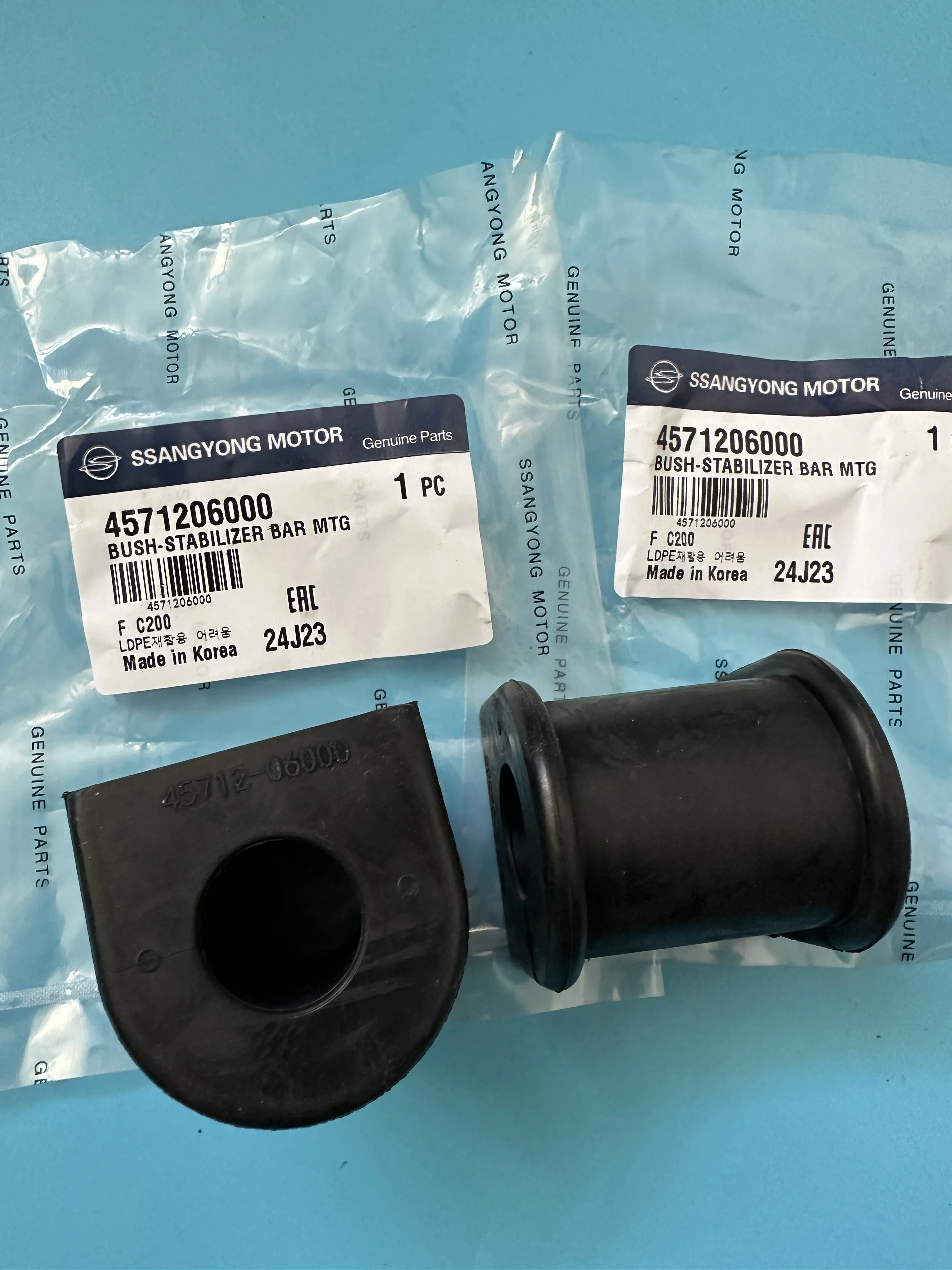 2PC Rear Stabilizer Bar Rubber Bush 4571206000 For Ssangyong Actyon Kyron Rexton Actyon Sports