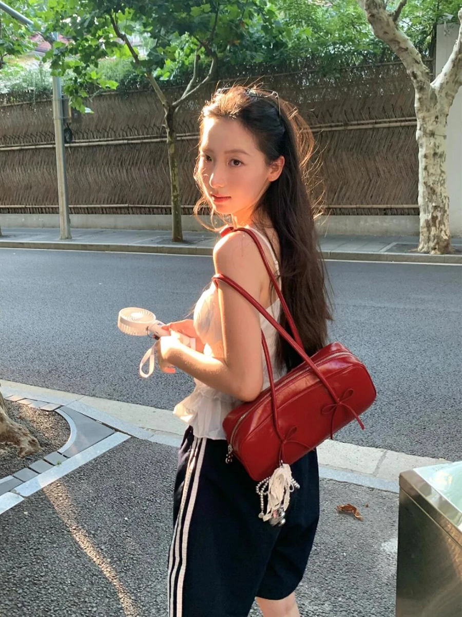 retro-red-underarm-french-bread-bag-women's-2026-new-high-quality-unique-design-commute-single-shoulder-handbag