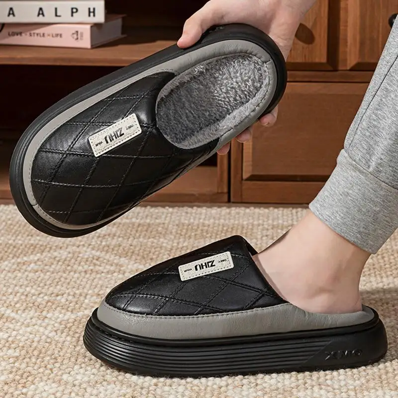 Herrenmode PU-Leder Fleece-gefütterte Hausschuhe Winter Innen- und Außenbereich Wasserdichte Rutschfeste Schuhe Weiche Leichte EVA-Hausschuhe – Detail 6