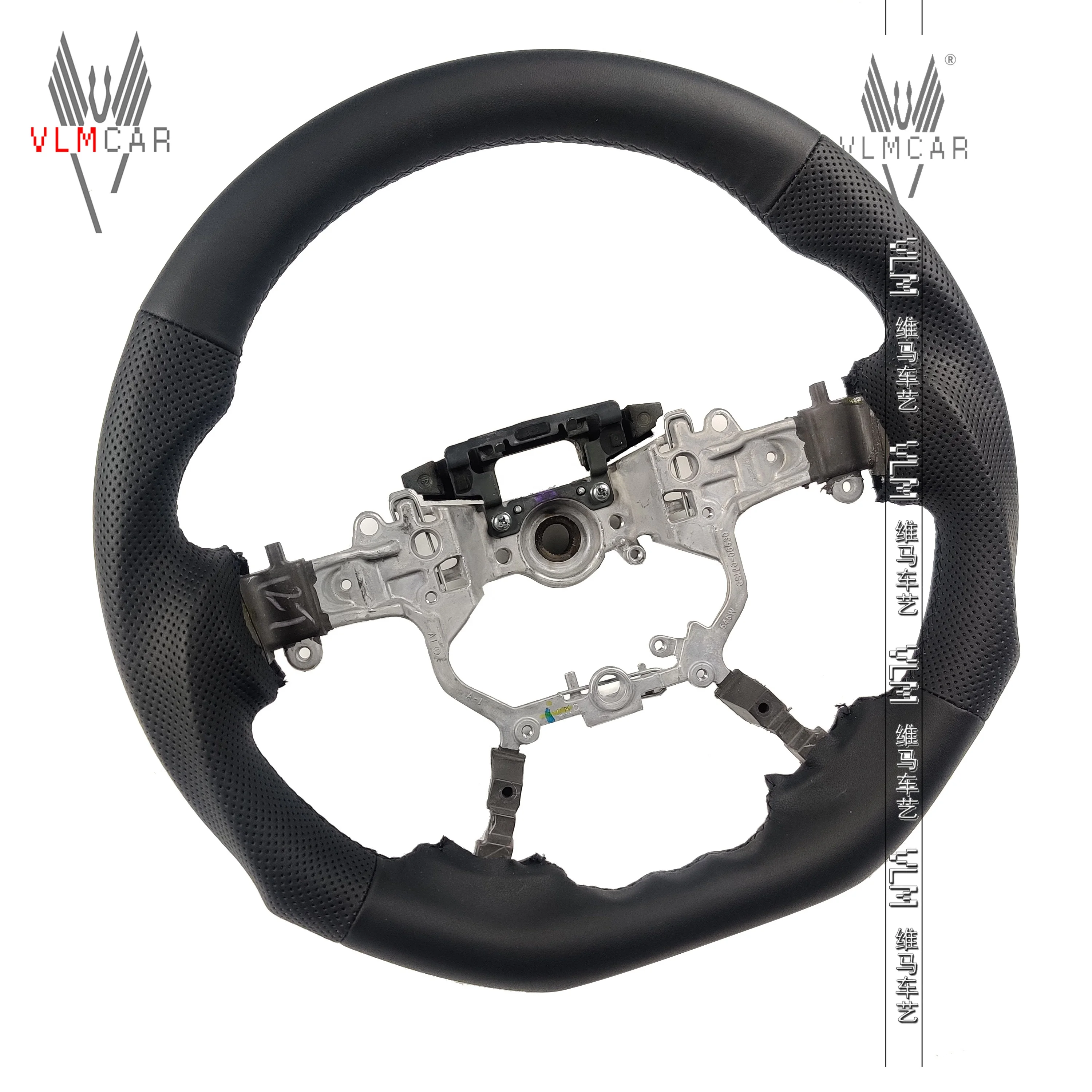 Custom Carbon Fiber Steering Wheel For To yota LC200 Land Cruiser Prado 4Runner Alphard Vellfire Tundra