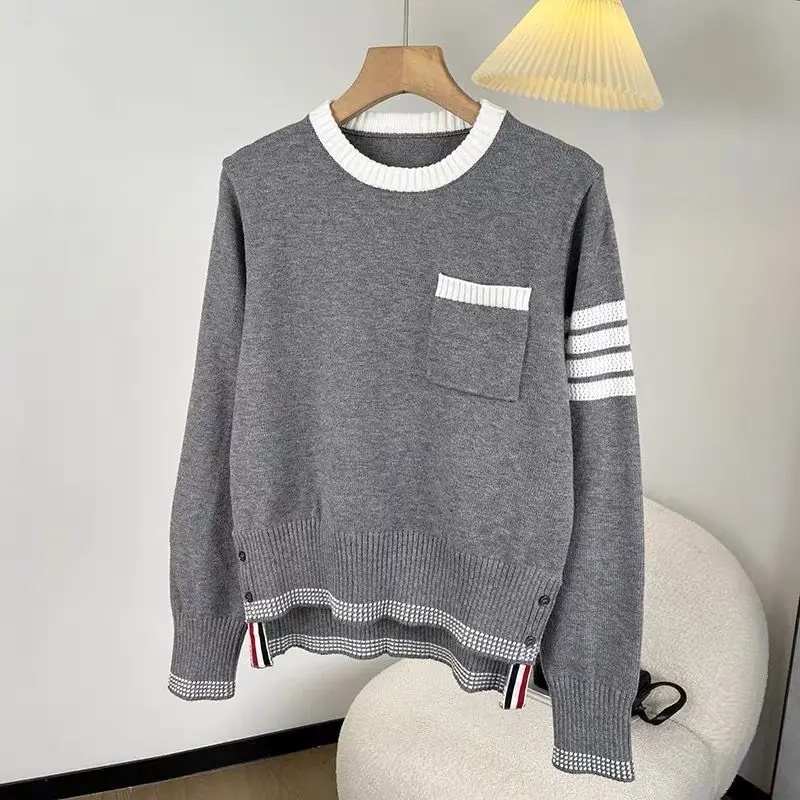 Round neck sweater for women,long sleeved sweater,loose and slimming, classic and versatile, soft and sticky knit sweater trend