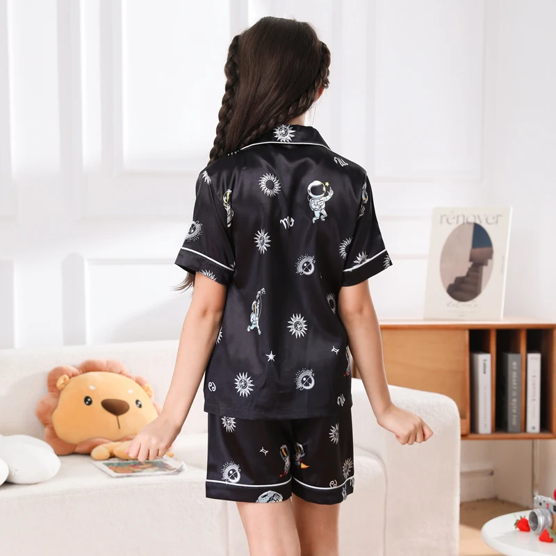 طقم بيجامات للأطفال بنمط كارتوني ، ملابس نوم بأكمام قصيرة ، مريحة ، الربيع ، الخريف ، الصيف