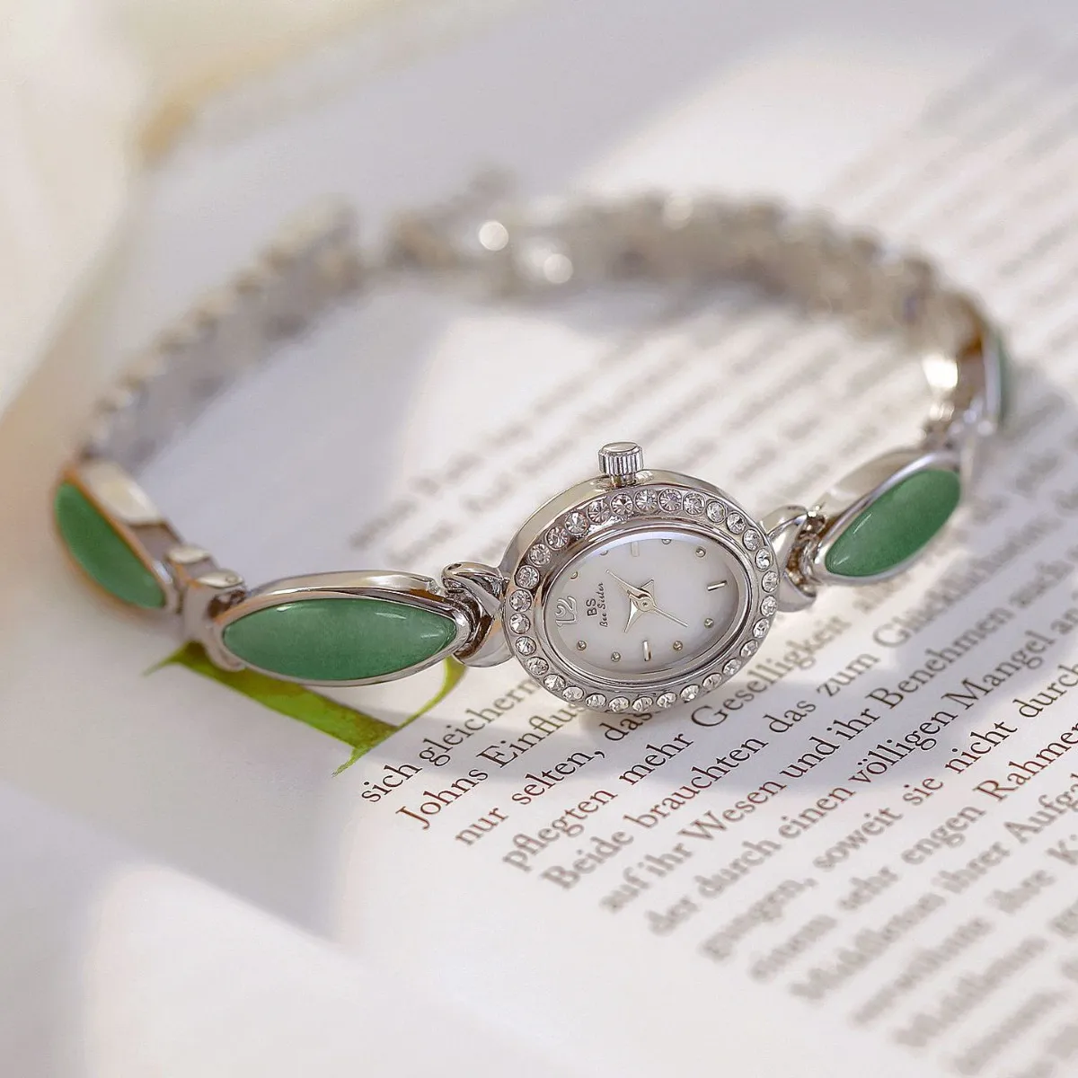 

Легкие роскошные женские часы из натурального нефритового камня, расширенные часы-цепочка, женские часы с овальным циферблатом, элитные женские аксессуары