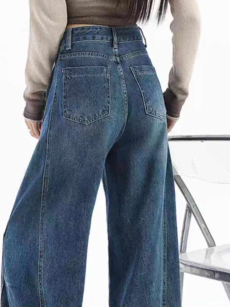 Retro curved knife jeans women's 2025 winter new loose fitting sickle shaped fashion versatile street wide leg pants