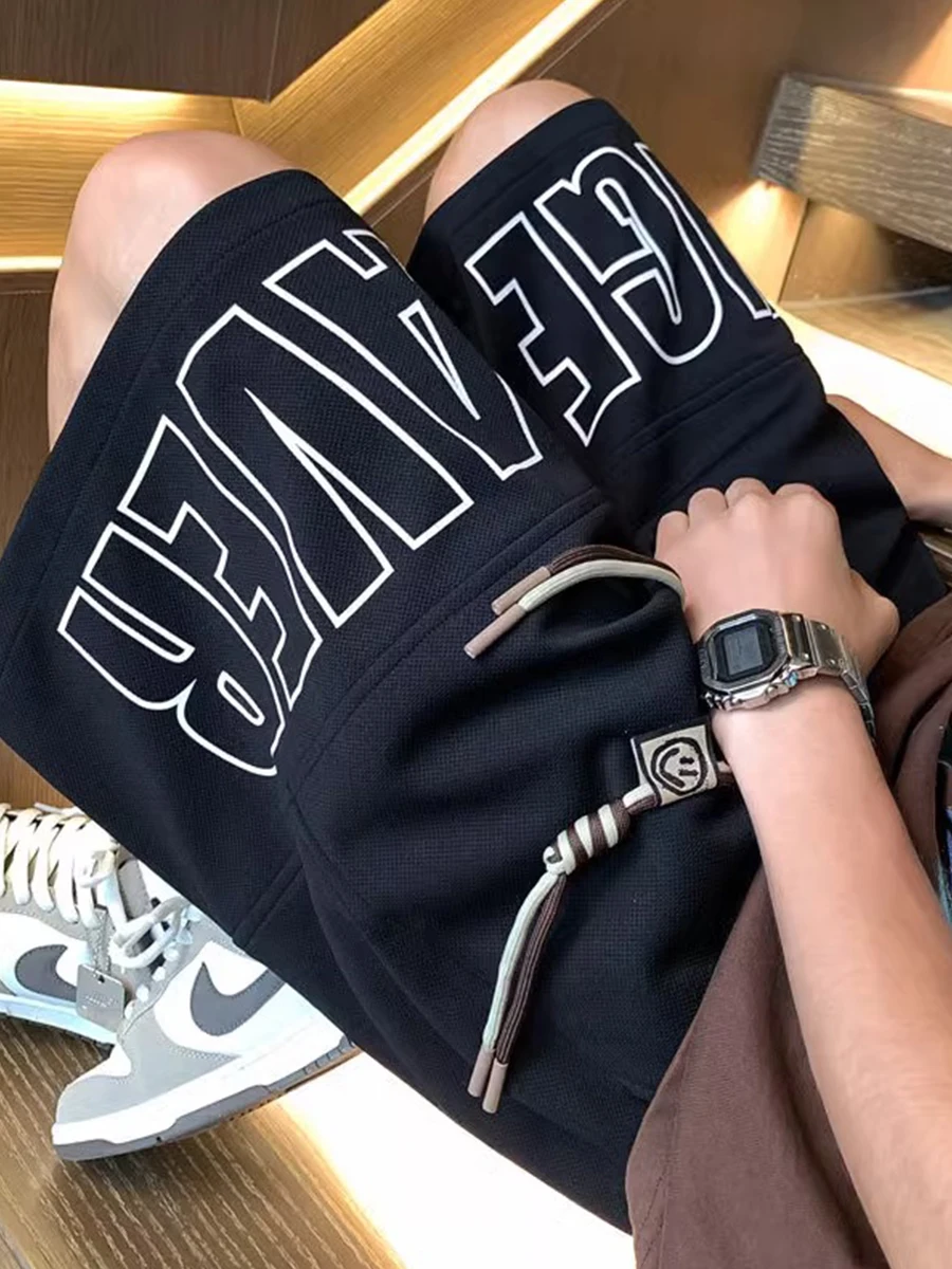 

Мужские спортивные шорты в американском ретро-стиле с надписями, летние, для активного отдыха, баскетбола, бега, свободные, повседневные, универсальные, длиной до колена