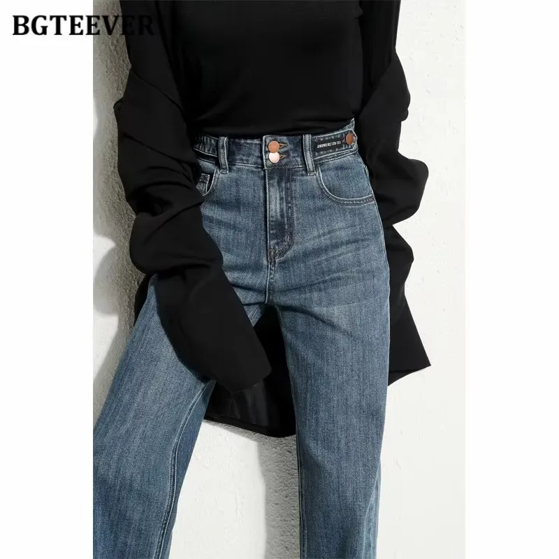 

BGTEEVER Vintage Double Buttons Straight Jeans Pants Women Spring Autumn High Waist Loose Pockets Female Wide Leg Denim Trousers