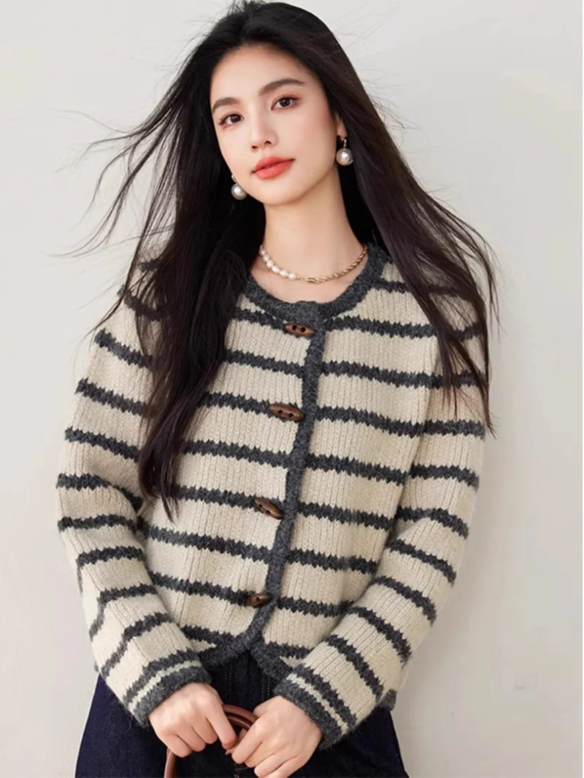 Faionable عادية مخطط الجولة Ne محبوك سترة مفتوحة سترة المرأة الخريف الشتاء جديد Sle اللون بلو شريطية #2