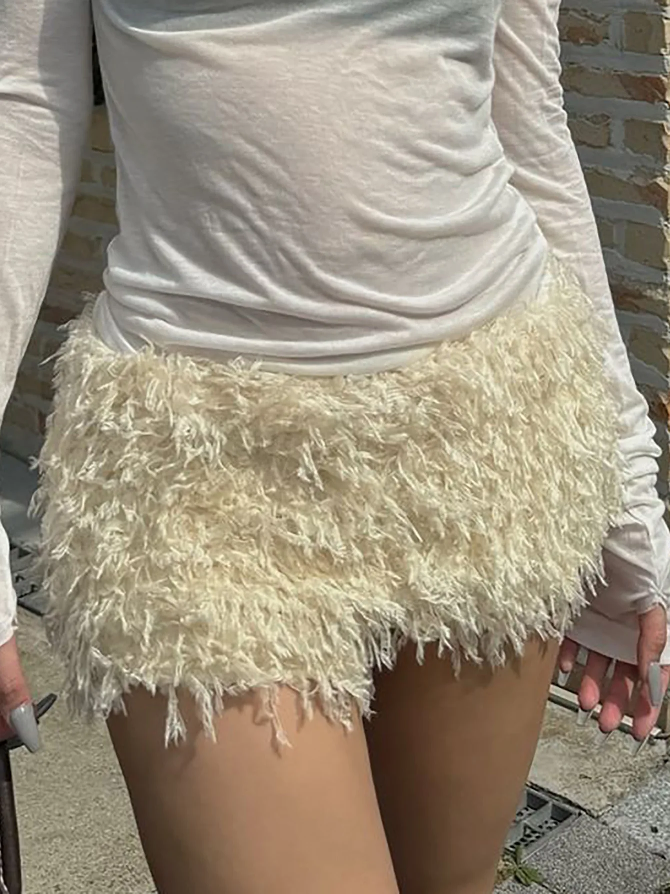 

Потрясающая юбка: роскошная, очень плотная плюшевая юбка, юбка-микромини, подчеркивающая фигуру, многослойная юбка в богемном стиле с эффектом перекидывания