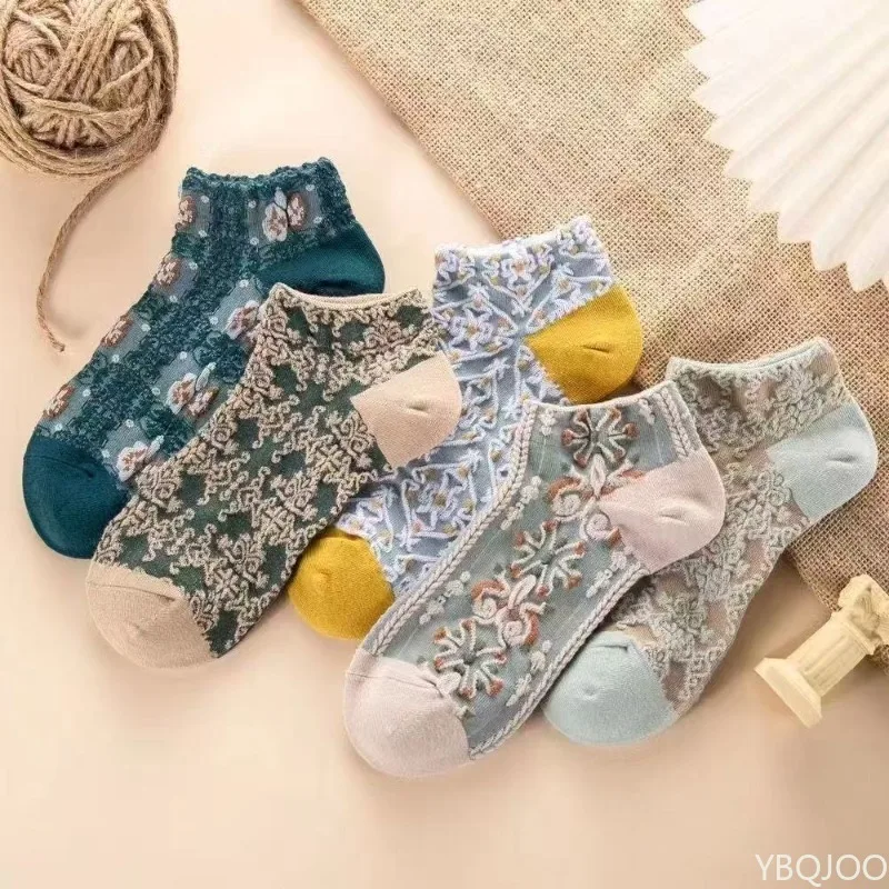 5 Pairs Spring and Autumn Women's Three-dimensional Relief Short Socks Shallow Cut Boat Socks Retro Palace Floral Women's Socks