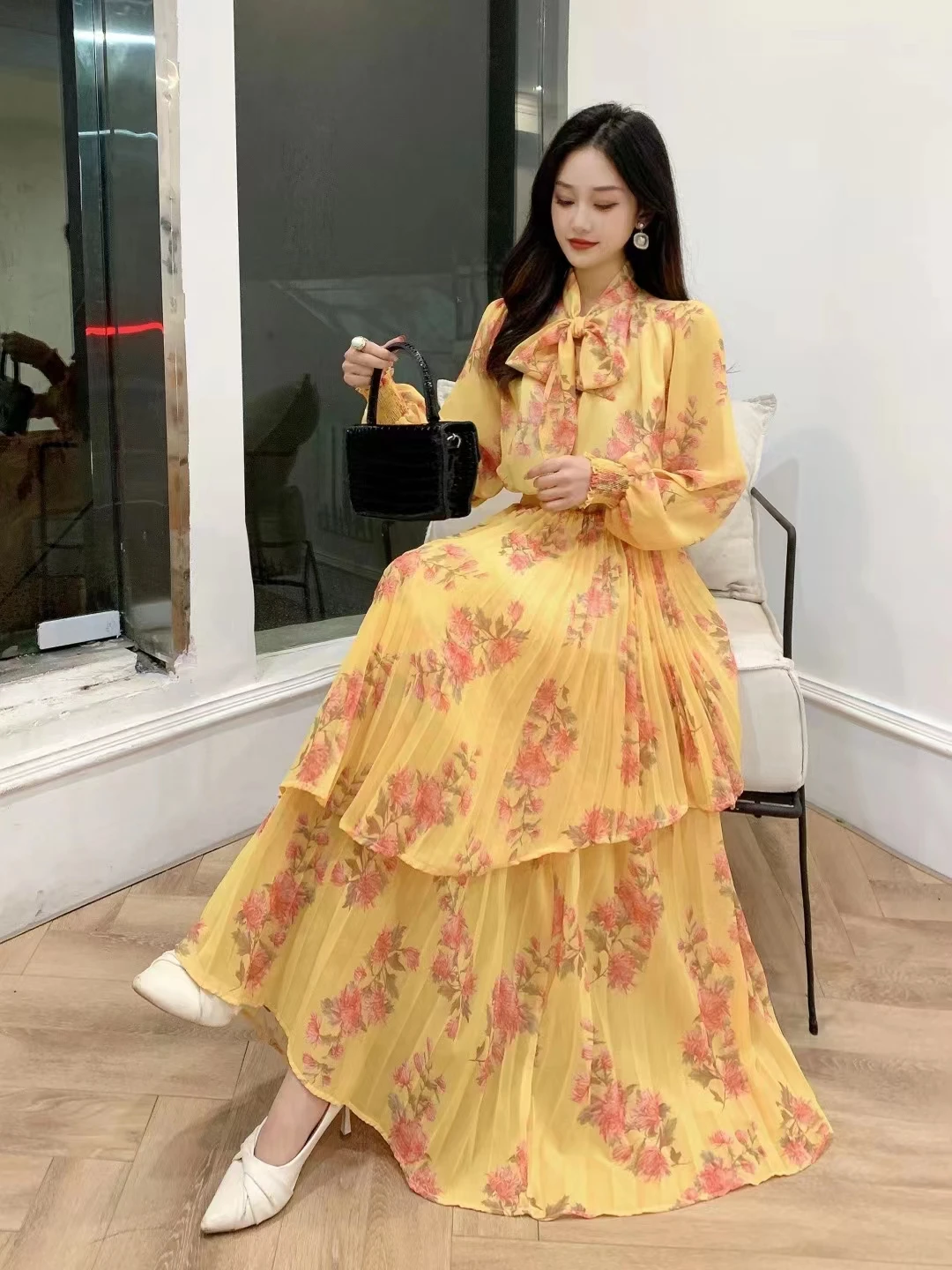 New Spring Autumn Women Sweet Floral Skirt Suits Long Sleeve Chiffon Shirt And Double layered Pleated Long Skirt Two Piece Set