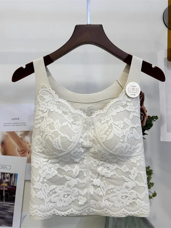 เสื้อกล้ามลูกไม้สำหรับผู้หญิง พร้อมฟองน้ำเสริมหน้าอก ใส่เป็นเสื้อซับในได้ เหมาะสำหรับฤดูใบไม้ร่วงและฤดูหนาว ให้ความอบอุ่น กระชับรูปร่าง ทรงวี คอวี ดีไซน์สวย