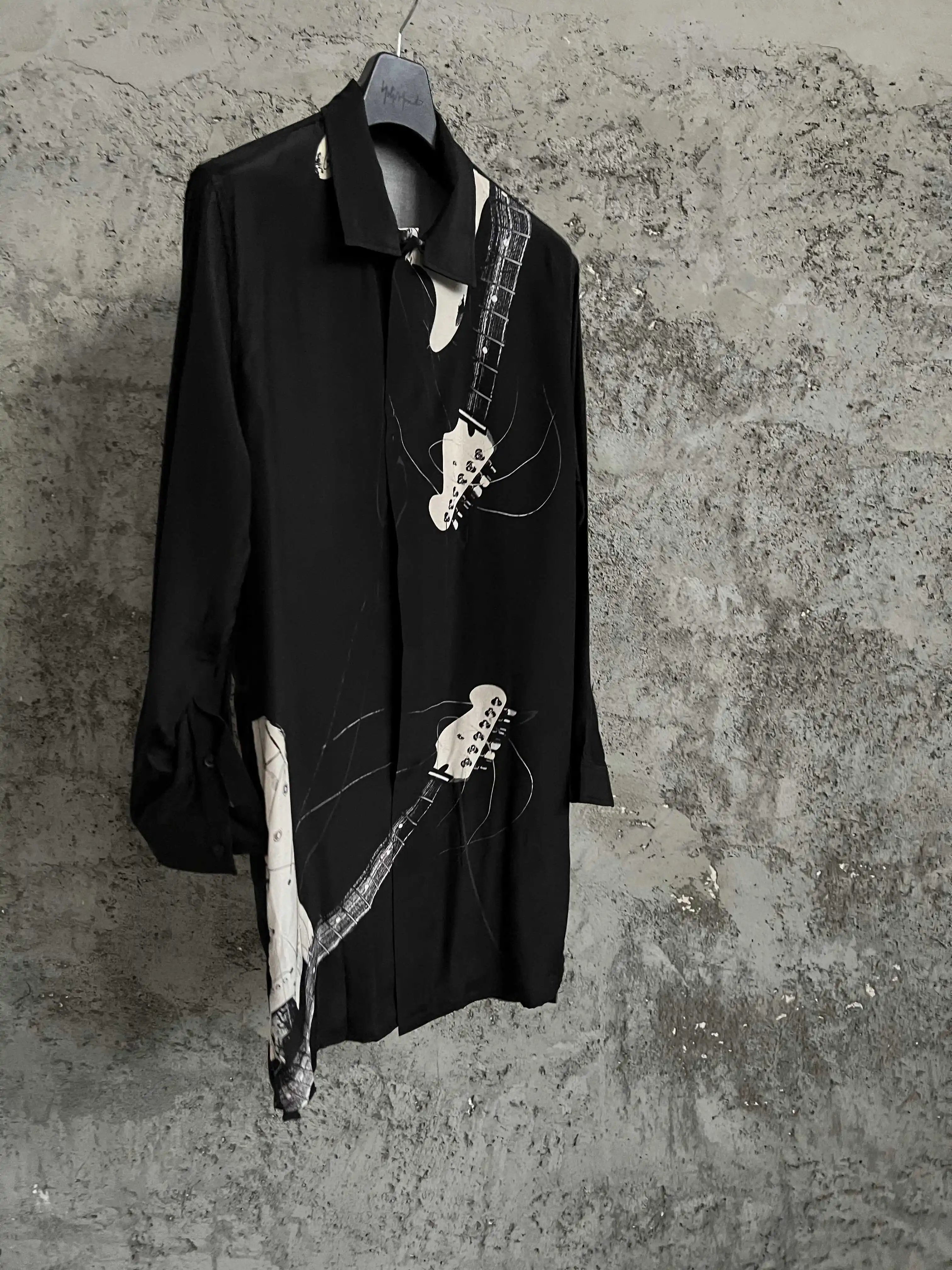 قميص مطبوع على شكل جيتار حريري، قميص فاخر خفيف من حرير التوت للرجال #3