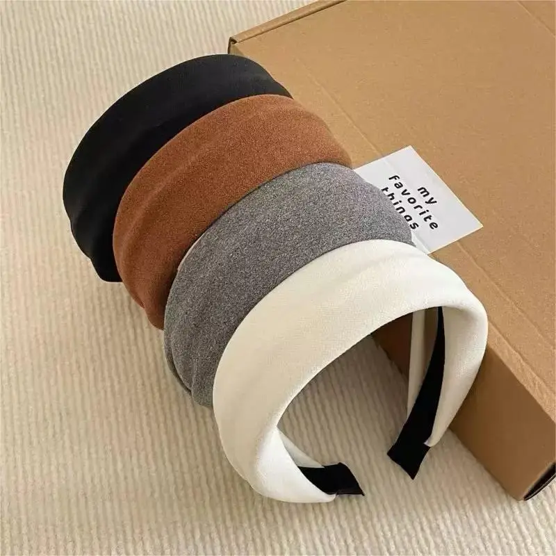 Breites Wildleder-Stirnband für Damen im Herbst und Winter – hochwertiges, gepresstes Haar-Stirnband, mehrere Farben erhältlich – Detail 9