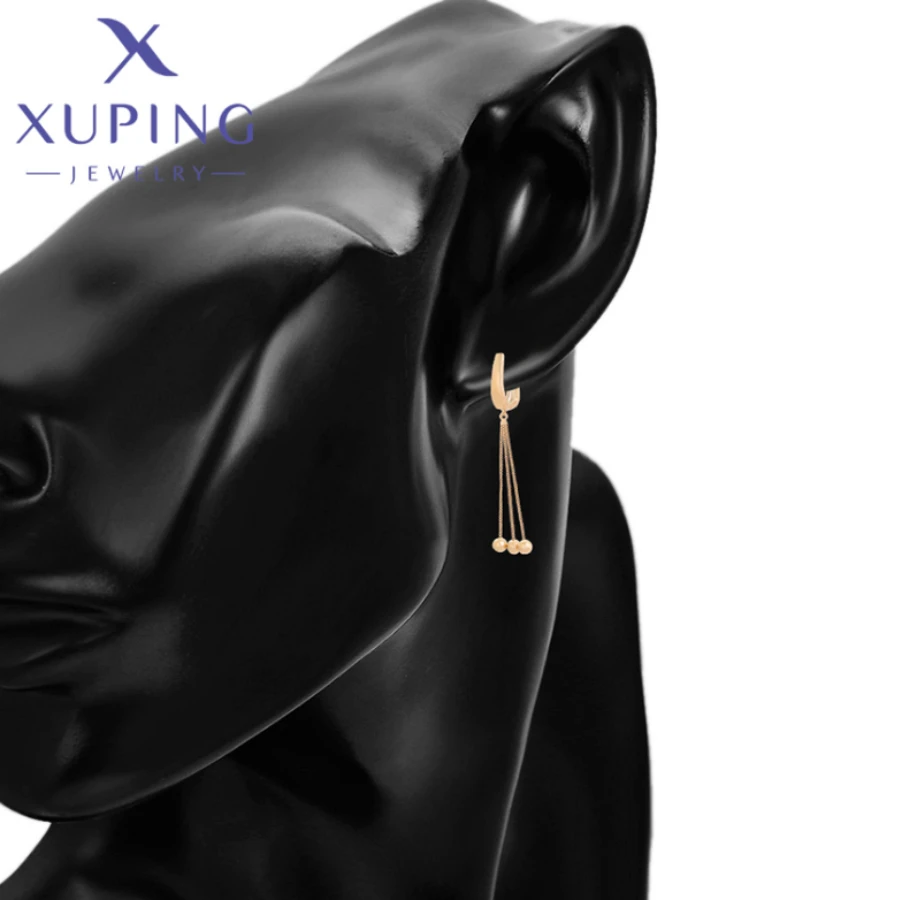 Xuping Jewelry New Exquisite Hang Ear Clips Gold Color Piering Sag Earrings for Women Unique Christmas Classics Gifts 14E2372702