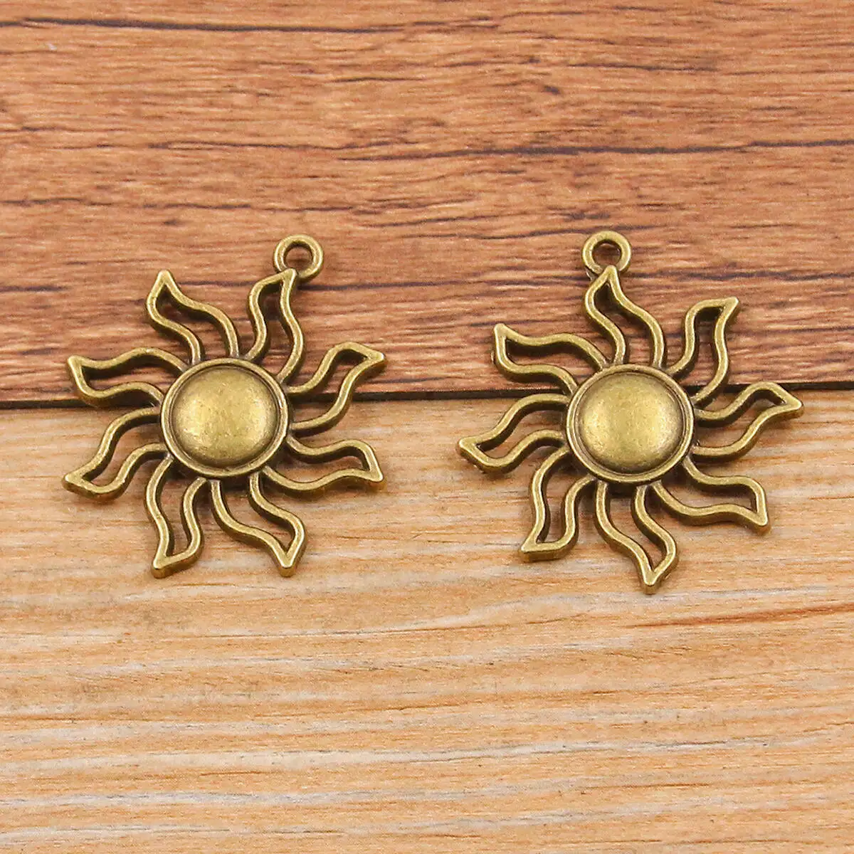 10PCS 3 Styles Photo Color Charms Sun Moon Cloud Metal Alloy Pendant For DIY Jewelry Craft Accessories Marking Find