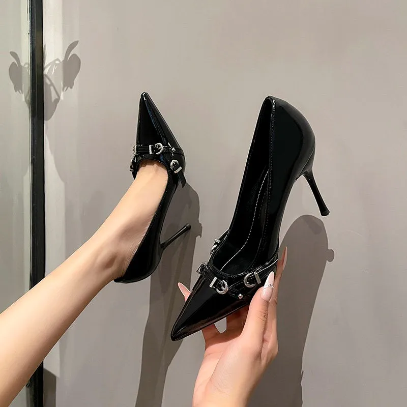 

Изящные женские туфли на высоком каблуке 2026: Новинка, французский шик, лакированная кожа, острый носок, туфли-стилето