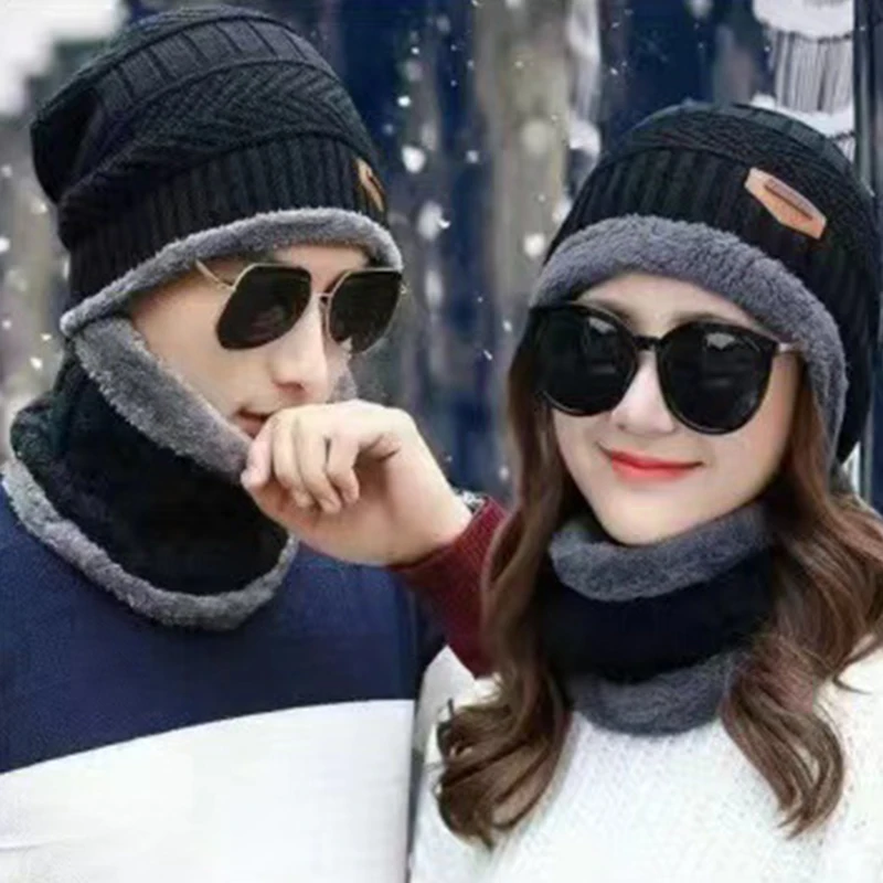 

Winter Warm Thickening Knit Cap Motorcycle Bicycle Outdoor Riding Warmful Caps Tubes Skiing Camping Fishing Helmet with Scarf