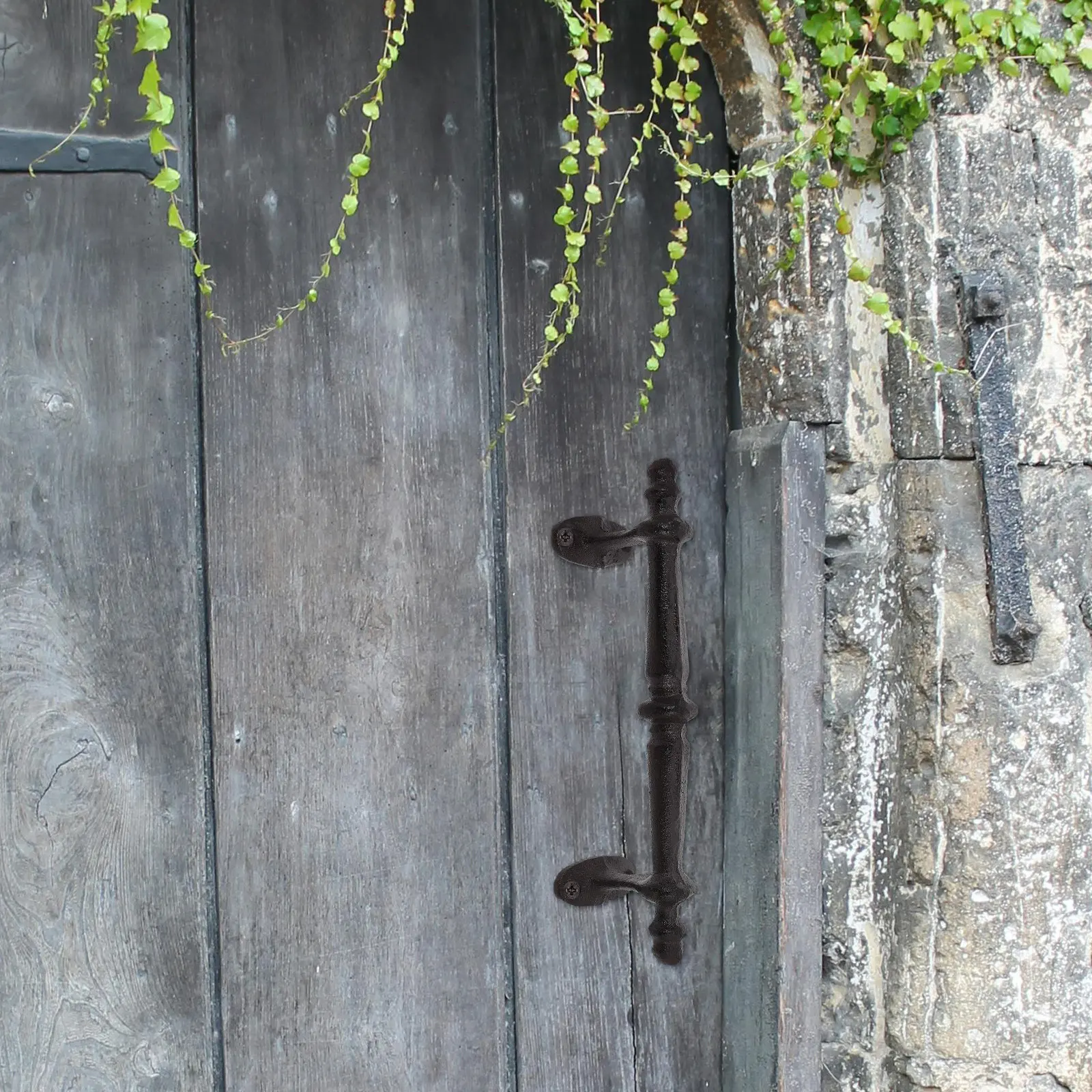 

Elegant European Vintage Door Handle Cast Iron Outdoor Gate Pull Handle for Wooden Fences Garden Entrance Rustic Decorative