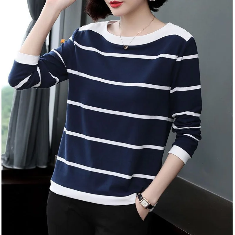 2023 Fashion New Autumn and Winter Versatile Temperament Women\'s Clothing Round Neck Long Sleeve Oversize Casual Striped T-shirt