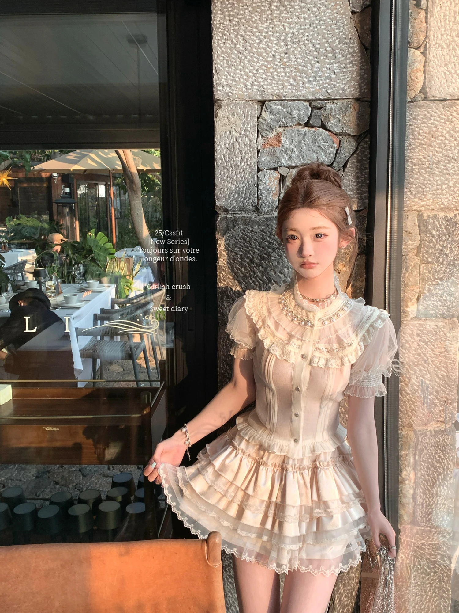 

Ele Heavy-Lace irt with Beaded Collar See-Tough ort Sve Women's Faion Spring Collection Breathable Thin Fabric