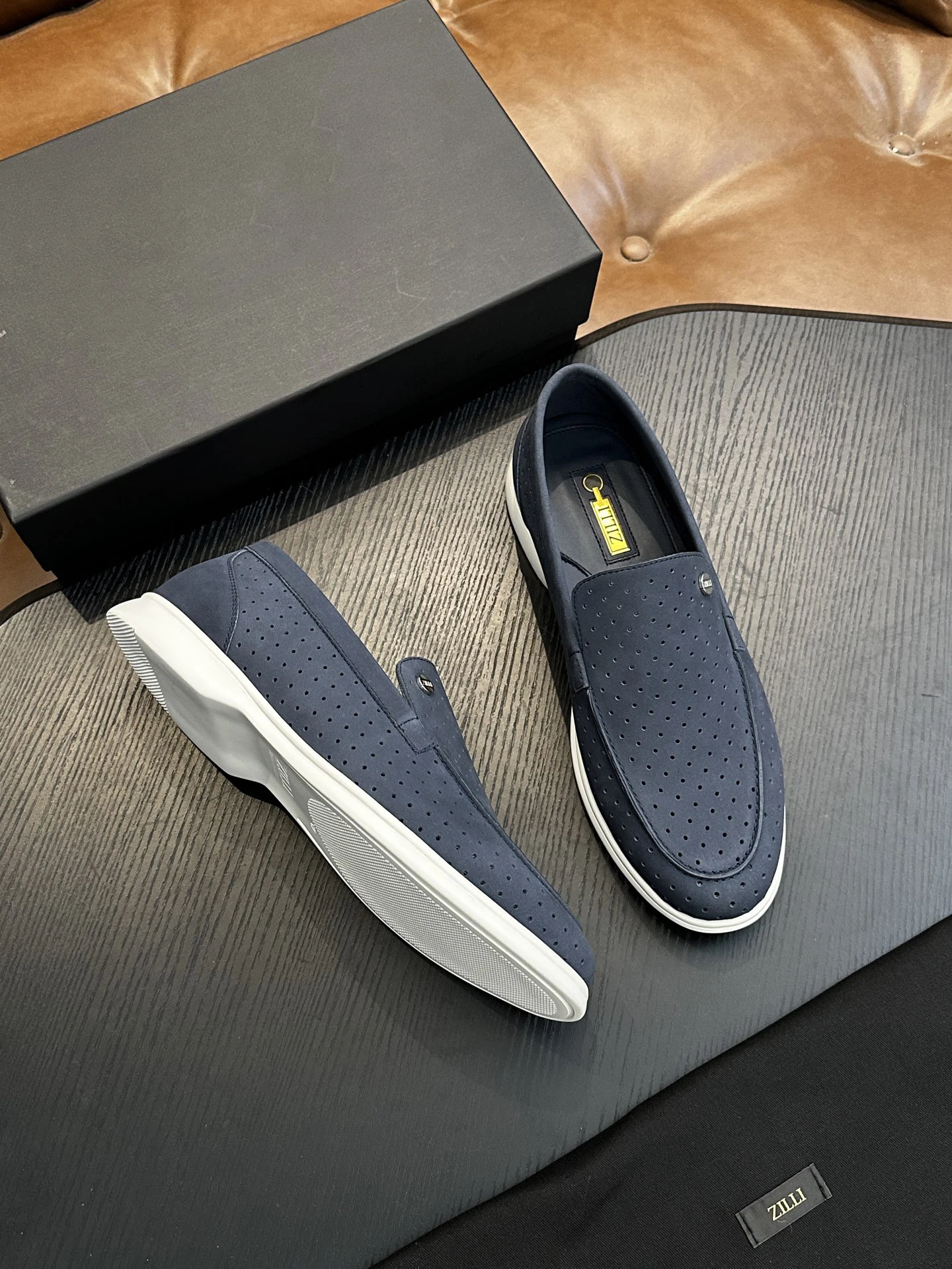 

OECHSLI обувь из воловьей кожи, замши, 2026, новые мягкие, удобные, дышащие, из натуральной кожи, мягкие уличные мужские туфли в европейском стиле, большие размеры 38-46