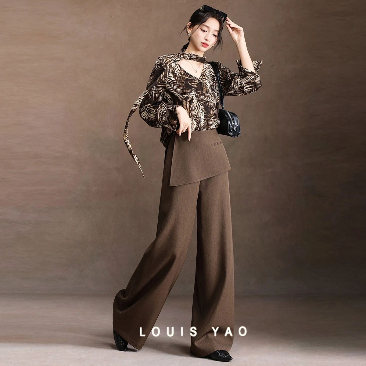

LOUIS YAO Faux Two-piece Design Straight Pants 2025 Autumn Ofice Old Money Style Long-length Side-zip Women's Casual Pants