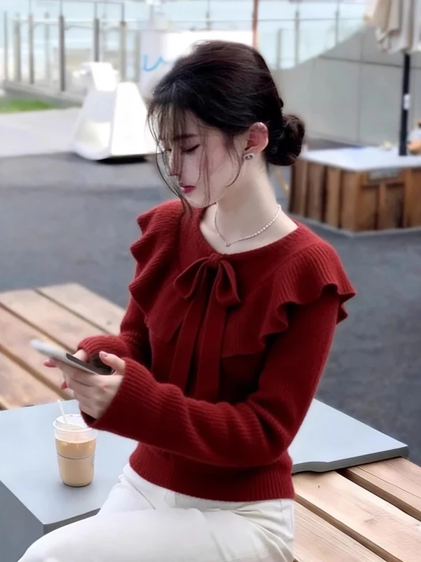

Soft Cozy Red New Year Doll Collar Knitted Sweater Women's Spring Faionable Slimming Waist Cinched Knitwear Top