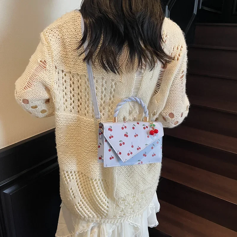 

2025 Curated Minimalist Tote Bag, Multi-Way Convertible Top Handle Shoulder Purse for Women, Summer-Ready Day to Night Carryall