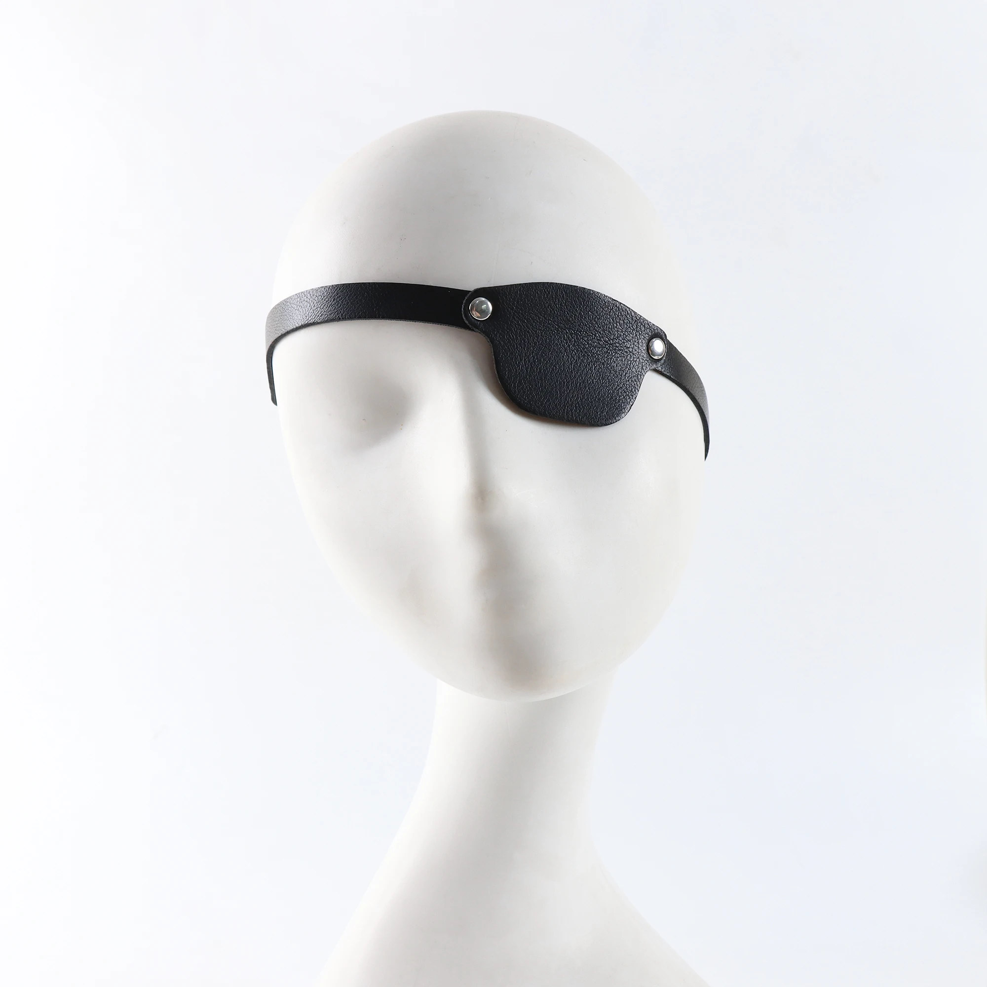 Pirate Eye Patch Leather Eye Patch for Men Women, Adjustable Eyepatch for Cosplay Eyepatch Pirate Halloween Costume Prop view 4