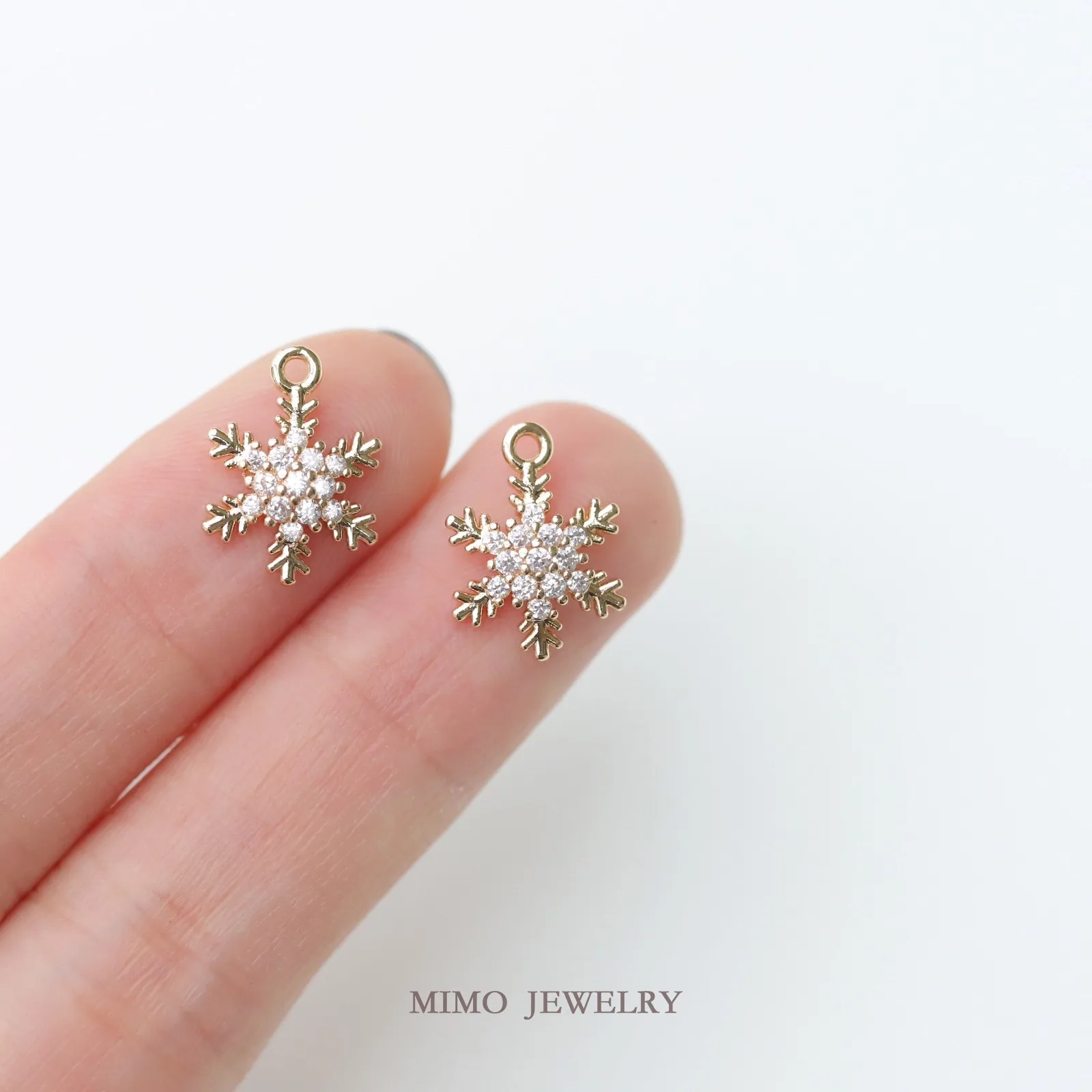 Micro Inlaid Zircon Hexagonal Snowflake Sweet Wind Christmas Charms Pendant Supplies DIY Hand Brass Gold Plated Accessories