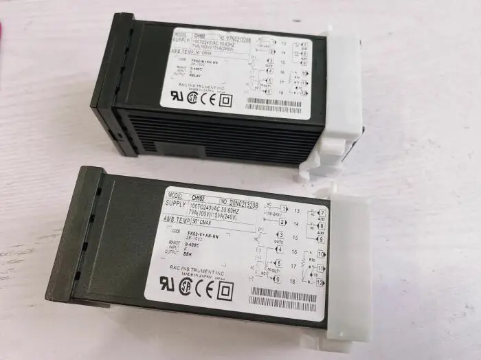 CH102 PID Temperature controller CH102FK02-M*AN-NN Relay output CH102FK02-V*AN-NN SSR output 100-240VAC 0-400C