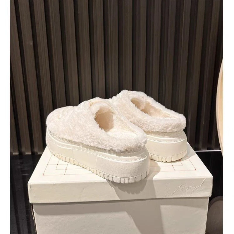 Female Half Slippers Fashion Brand Winter Sneakers Women Warm Fur Plush Shoes Flat Platform White Canvas Shoes Women\'s Oxfords