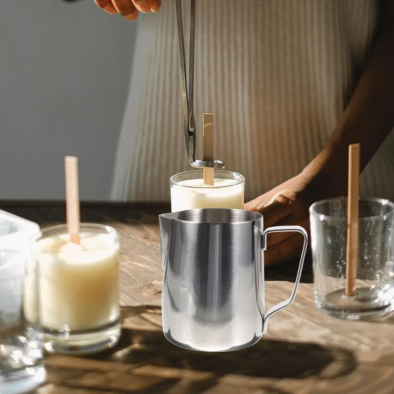 150-600ml Silvery Stainless Steel Milk Frothing Pitcher Fashion Large Capacity Cappuccino Milk Espresso Coffee Steaming Coffee