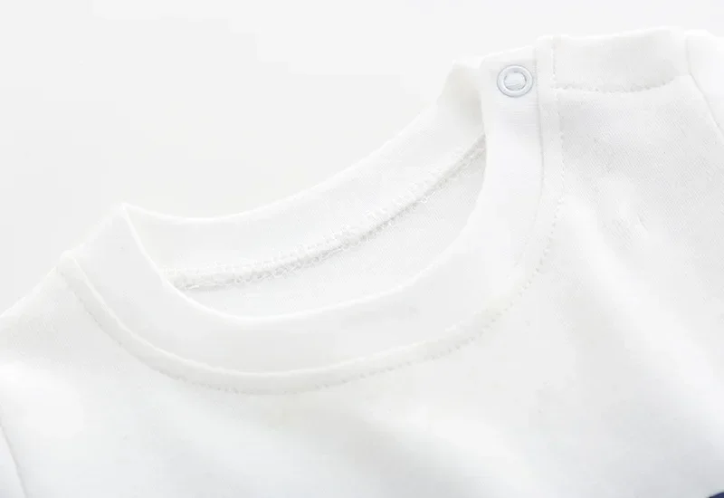 Nuovo pagliaccetto della neonata della neonata pagliaccetti del bambino della manica lunga vestiti delle neonate di inverno del bambino della ragazza del pagliaccetto dei materassi della tuta infantile